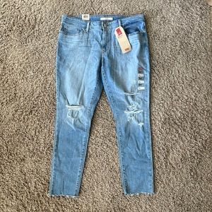 Levi’s 711 Skinny Ankle size 32